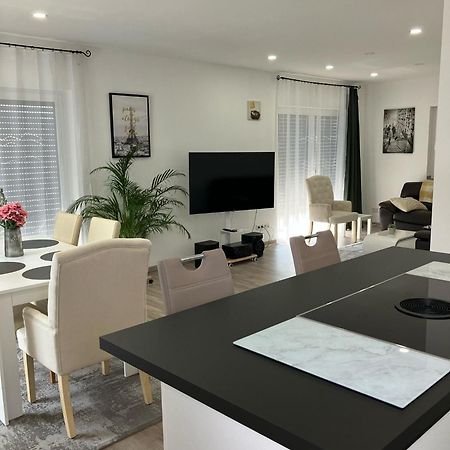 Moderne Einliegerwohnung Naehe Ingolstadt Und Bad Goegging Munchsmunster Экстерьер фото